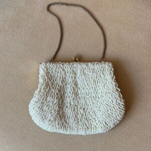 '70's Elegant Cream Beaded Clutch